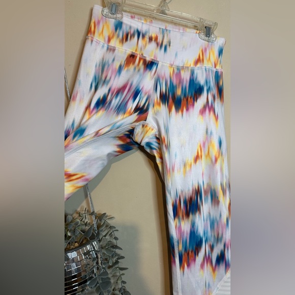 Tek Gear drytek Leggings with Multicolor Pattern small pocket in waist - Picture 5 of 10